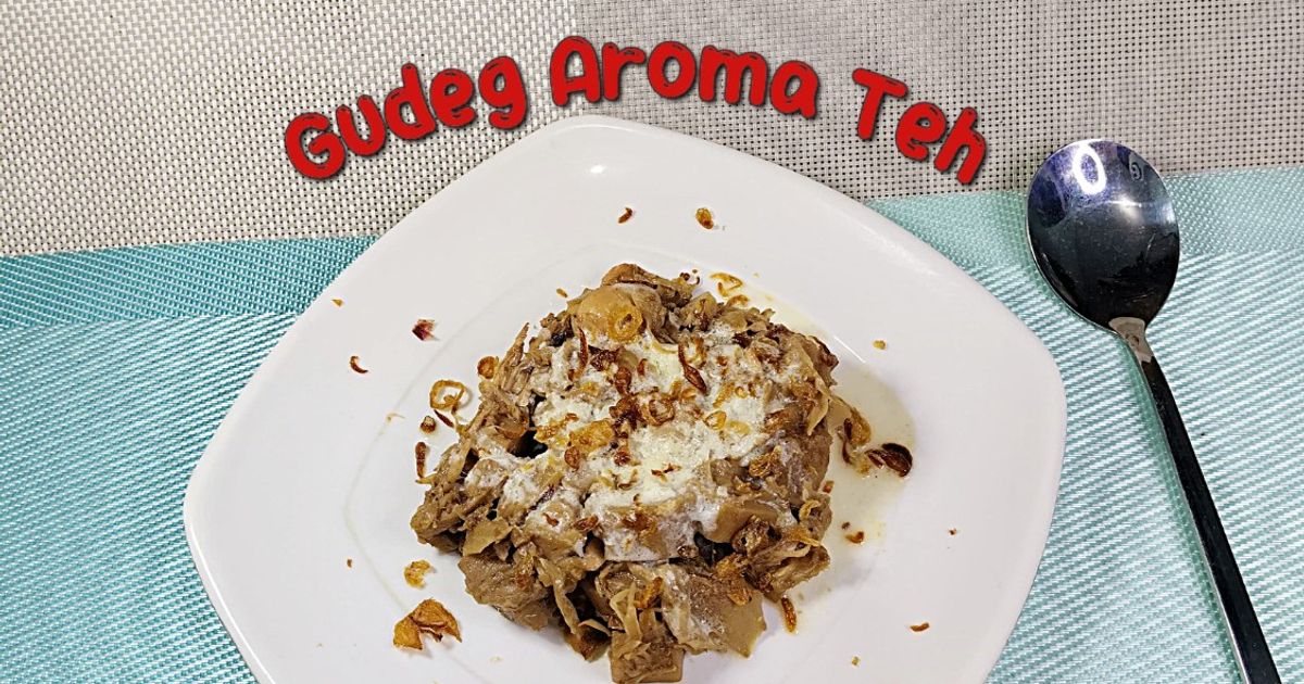 242. Gudeg Aroma Teh