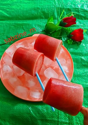 عکسی از دستور بستنی یخی موز وهندوانه 🍉🍌