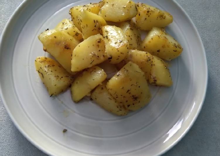 Cara Gampang Membuat Kentang goreng herb yang Lezat Sekali