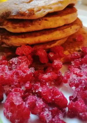 Málnás túrós mini palacsinta recept fotója