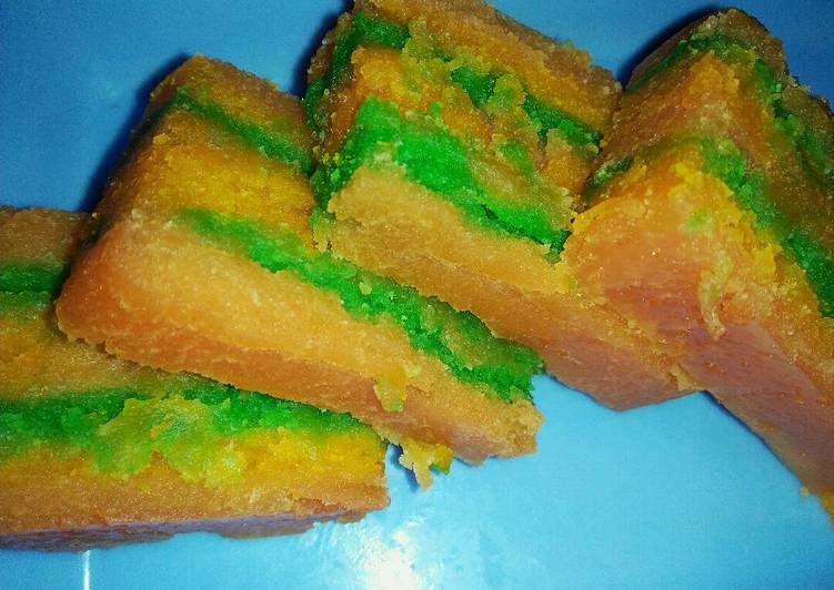 Kue lapis kukus