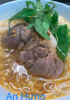 Hình của món Bún Giò Heo.