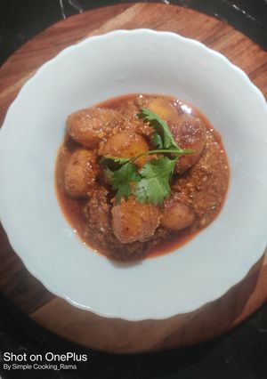 A picture of Niramish Aloo Dum.