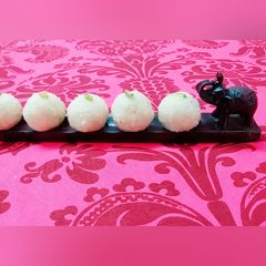 A picture of COCONUT MILK BALLS...(nariyal ke laddu).
