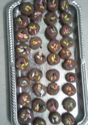 A picture of Leftover burfi chocolate.