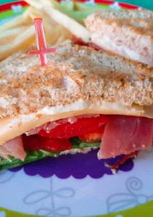Una foto de Sándwich Mediterráneo