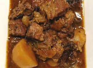 Foto principal de Ternera con patatas en crockpot 🐂
