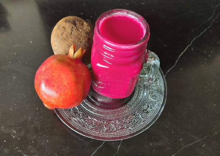 Recipe of Quick Beetroot and pomegranate juice