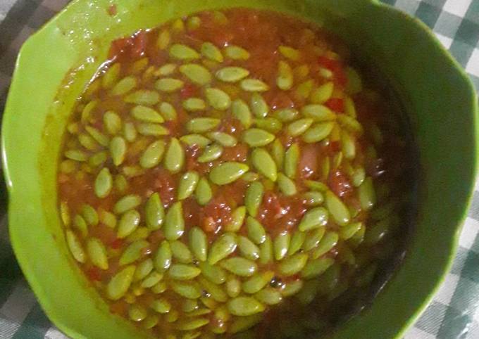 Cara membuat Petei Cina Sambal Terasi Cara membuat Petei Cina Sambal Terasi