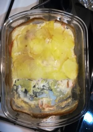 Una foto de Pastel de patatas con jamón y queso