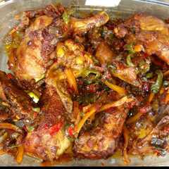 A picture of Vegetable pepper chicken.