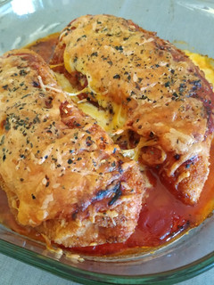 Una foto de Pechuga de pavo rellenas de queso