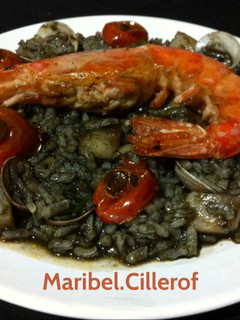 Una foto de Arroz negro