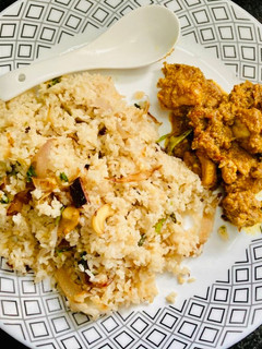 நெய் சோறு.... சிக்கன் கறி...(ghee rice and chicken curry recipe in tamil) செய்முறை முக்கிய புகைப்படம்