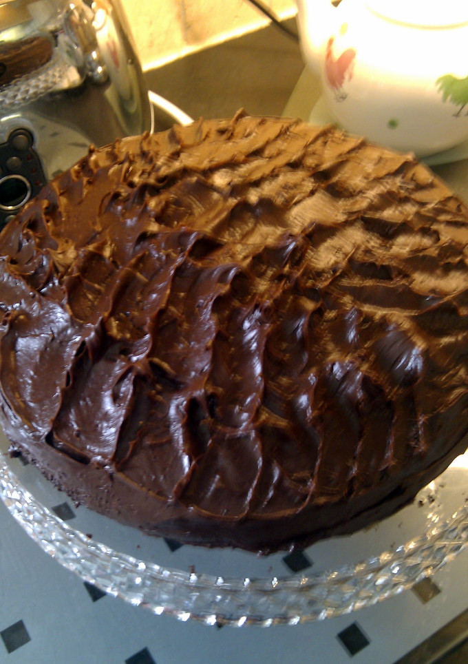 A picture of 'v' chocolate layer cake.