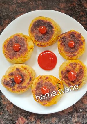A picture of Pattis(Left over bhaji).