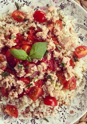 Una foto de Ensalada de arroz integral