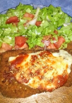 Una foto de Milanesas de Berenjenas rellenas con Jamón, a la Napolitana 🤤🍴