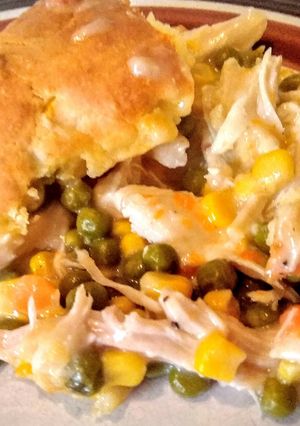 A picture of Chicken Pot Pie.