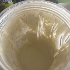 A picture of Blue cheese Dressing.