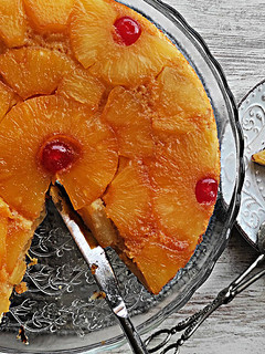 Foto principal de Cómo hacer la más exquisita tarta tatín de piña 2.0