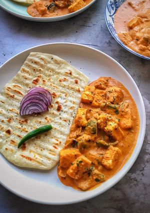 A picture of Dahi (Yogurt) Naan (Flat Bread)with Paneer Curry (Indian Cottage Cheese)#mycookbook.