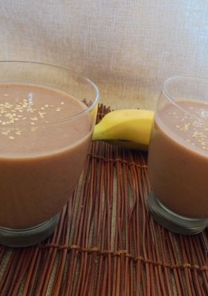 Φωτογραφία της συνταγής Νηστίσιμο Smoothie μπανάνα-ταχίνι