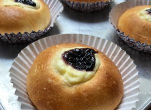 Foto resep ROTI KRIM KEJU BLUBERRY 🥯🧀🫐