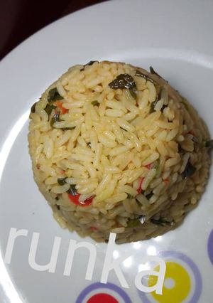 Jallof Rice with moringa ainihin hoton girkin