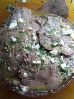 Una foto de Lengua a la vinagreta