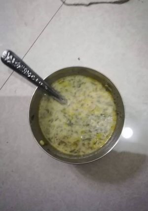 A picture of Chana ka khata saag.