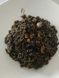 Una foto de Arroz negro