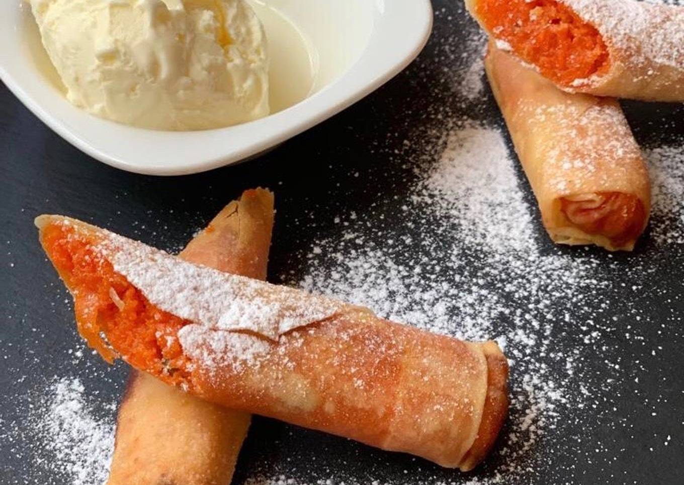 Gajar halwa rolls