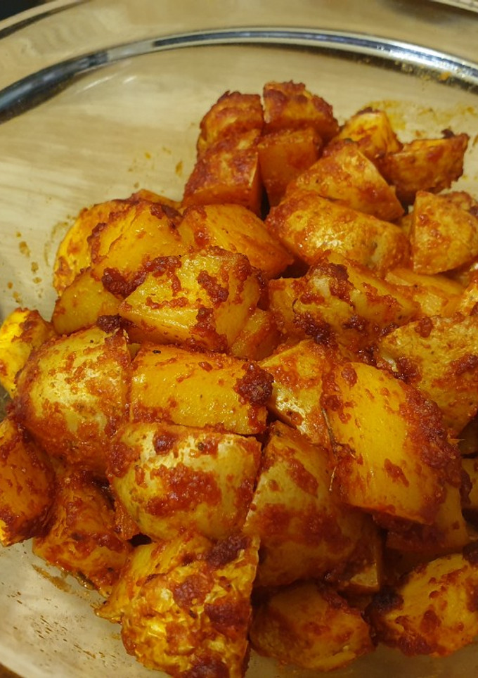 Una foto de Patatas cajún sanas al microondas 🥔🌶