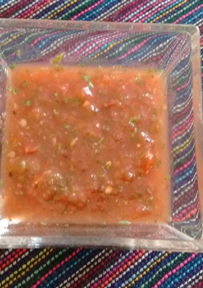 Una foto de Salsa Asada con (xoconostle) 👍💕🍅🌶🍈