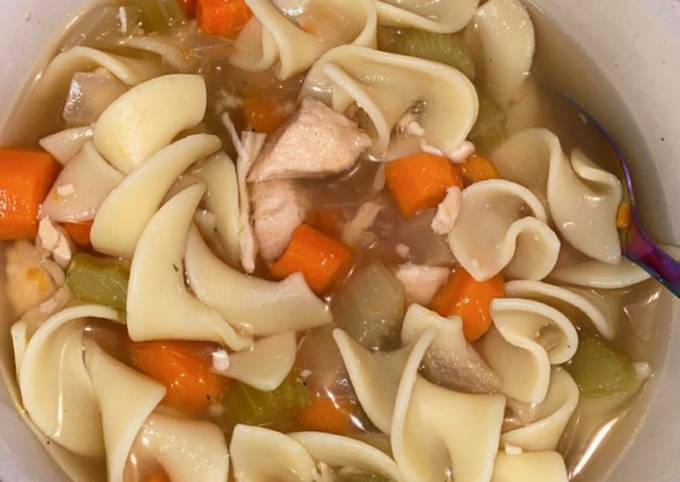 Crock Pot Chicken Noodle or Rice Soup