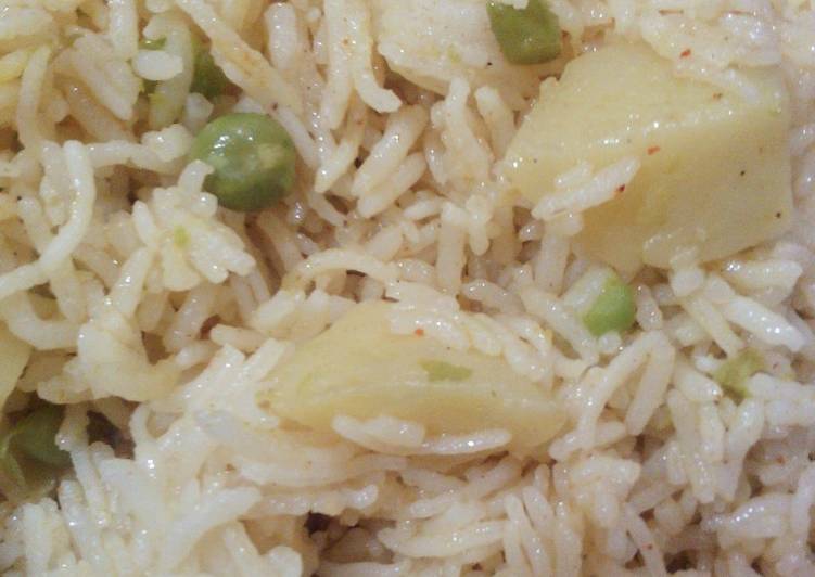 Step-by-Step Guide to Prepare Super Quick Homemade Aalu matar rice