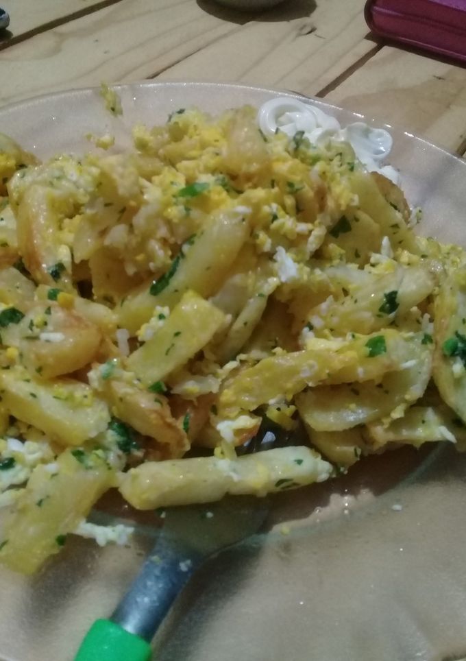 Una foto de Papas fritas al estilo gramajo!!