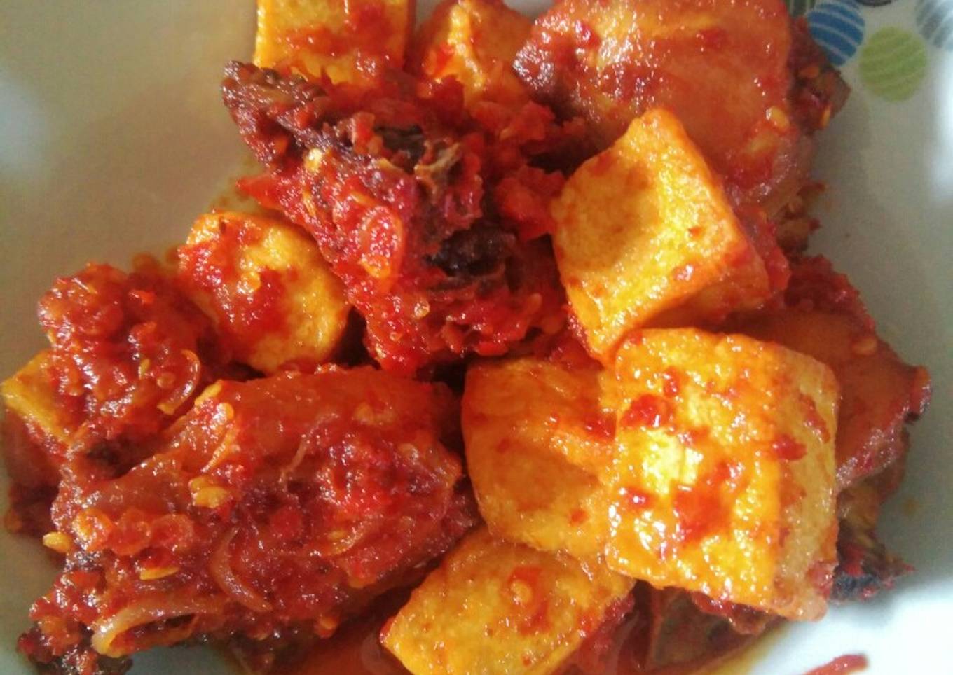 Ayam tahu balado