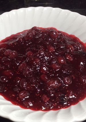 A picture of Cranberry Sauce.