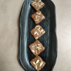A picture of Bournvita burfi.