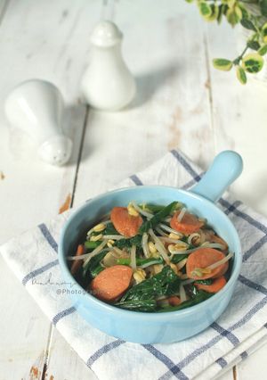 Foto resep SaTauSo (Sawi Tauge Sosis)