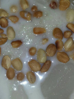 A picture of Chilled soaked garri.