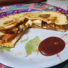 A picture of Peri Peri Naan Sandwich 🥪.