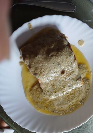 Una foto de Salmón con Crema de Roquefort