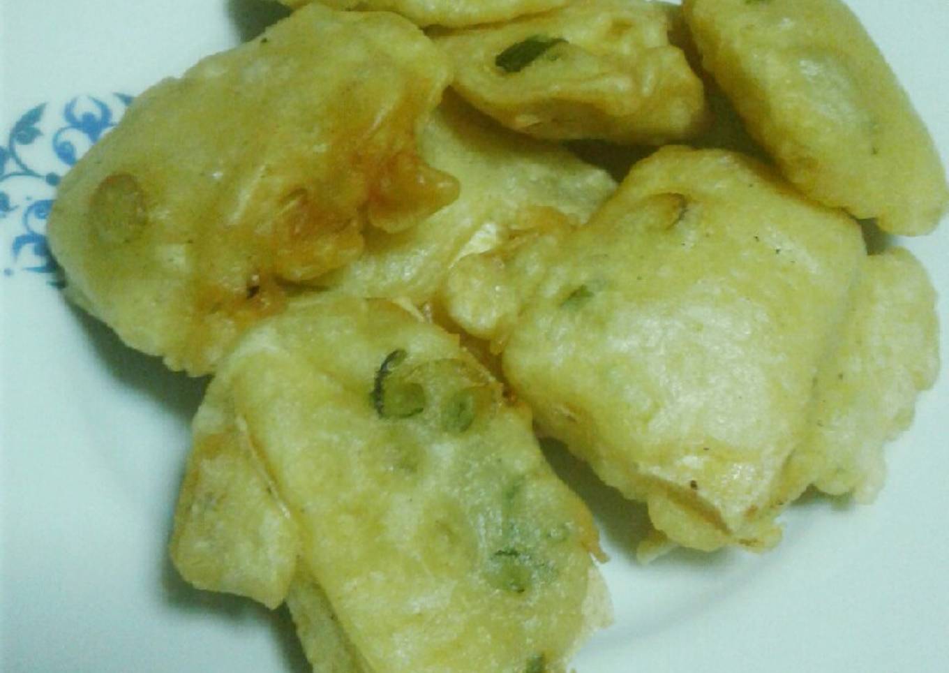 Mendoan tahu
