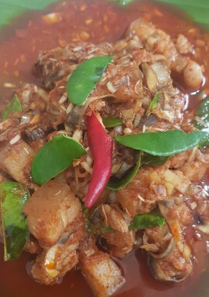 รูปของ ผัดพริกแกงหมูสามชั้นใส่หัวปลี