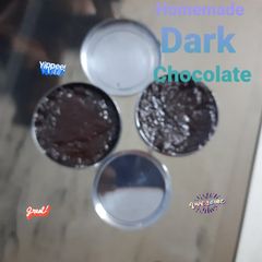 A picture of Dark chocolate.