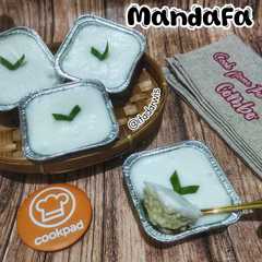 A picture of Kue Mandafa khas Bugis-Makassar.