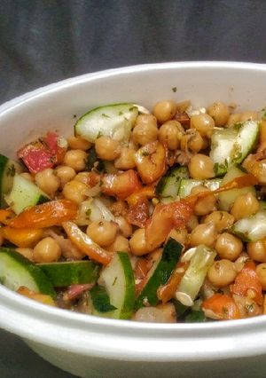 A picture of Chickpea salad.